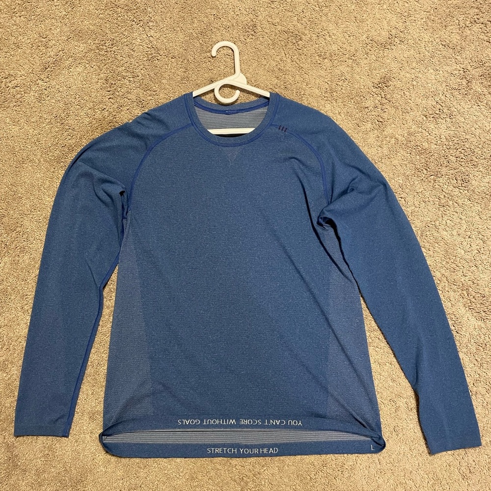 Men’s Large Lululemon Long Sleeve Shirt